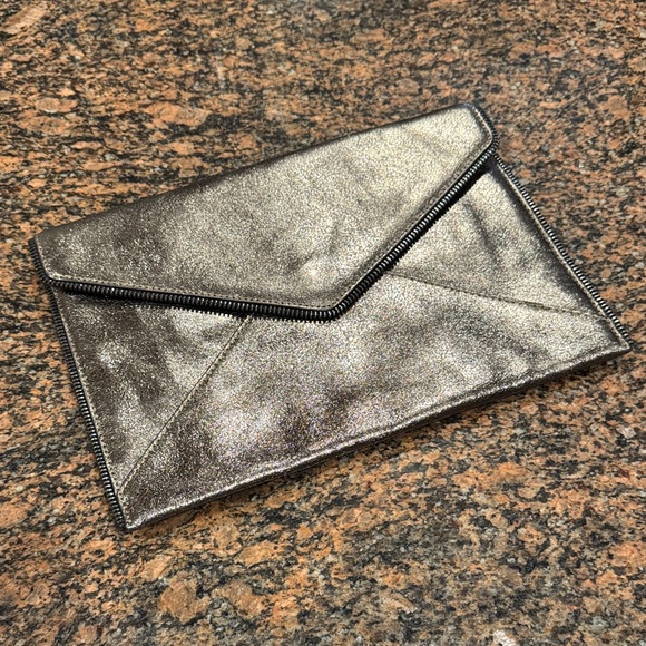 Rebecca Minkoff Glittery Metallic Envelope Clutch. - Picture 1 of 9